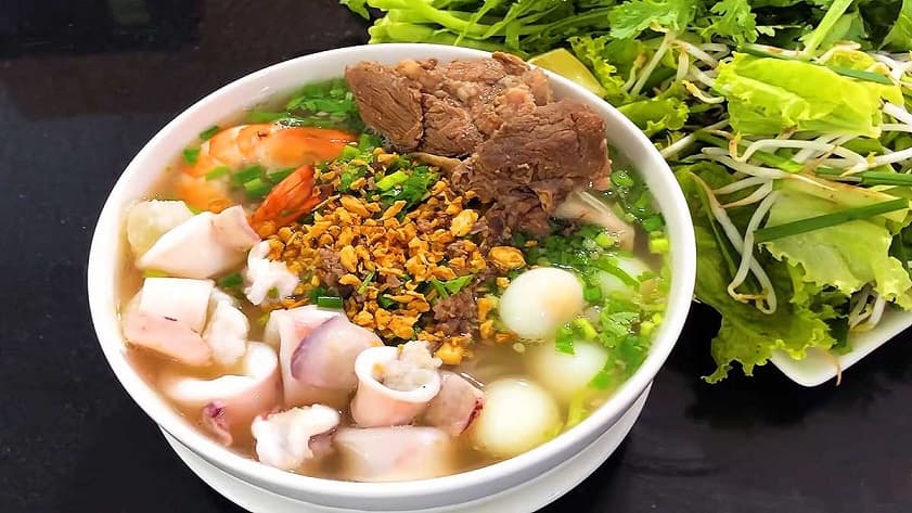 Hủ tiếu mực Phú Quốc – Món ăn “đáng tiền” nhất định phải thử