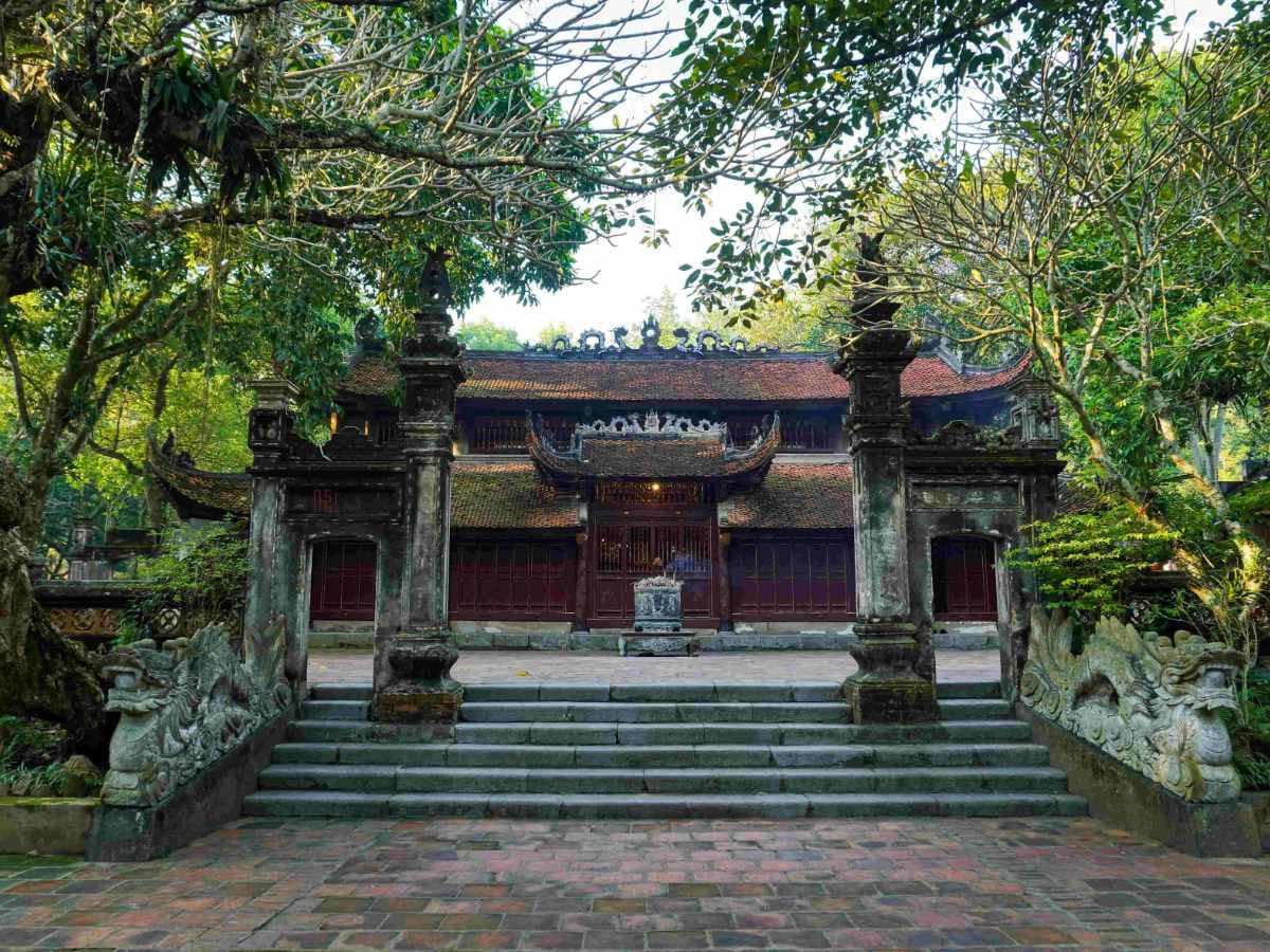 Buổi sáng chính là thời điểm vàng để bắt đầu hành trình tham quan Ô Tà Sóc.