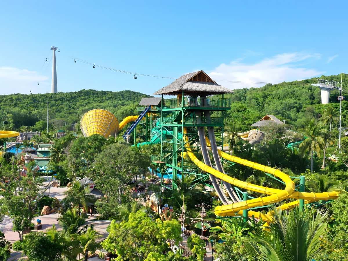 Hoạt động vui chơi giải trí lân cận giúp hành trình nghỉ dưỡng trở nên đa dạng hơn.