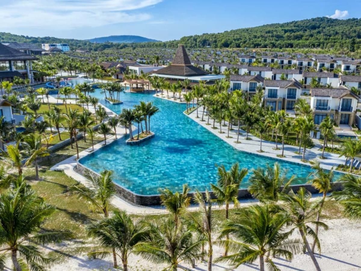 New World Phu Quoc Resort với thiết kế gần gũi, mang đậm văn hóa Việt Nam.