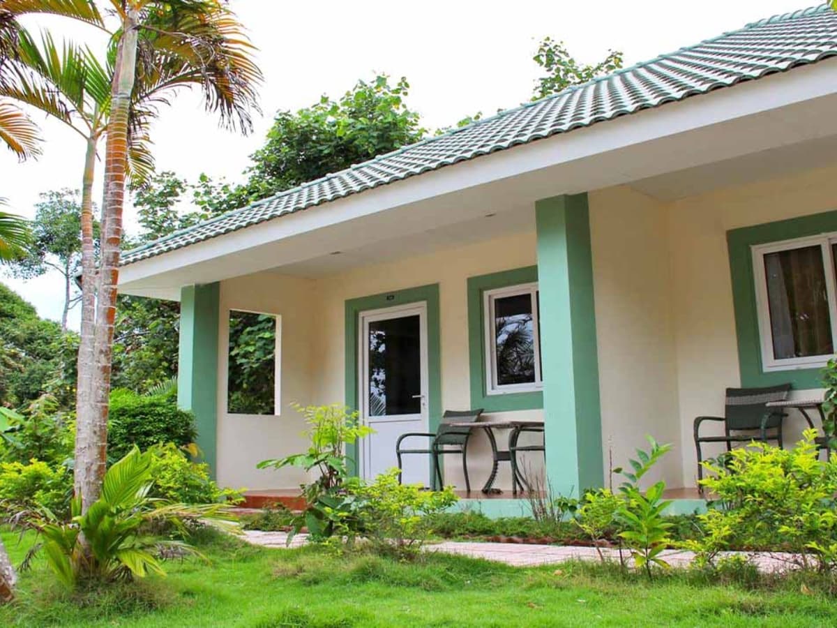 미란 리조트(Mỹ Lan Resort)의 객실은 소박하지만 모든 편의 시설을 갖추도록 설계되었습니다.
