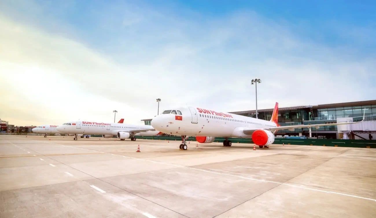 Du khách có thể di chuyển đến Phú Quốc vào dịp lễ bằng việc sử dụng máy bay