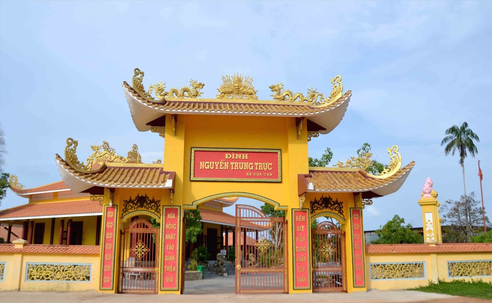 Đình thờ Nguyễn Trung Trực được xây dựng và tu sửa khang trang