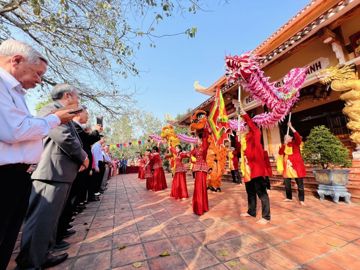 Tín ngưỡng truyền thống được duy trì qua nhiều thế hệ trên đảo Ngọc.