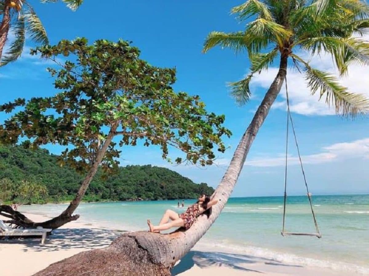 Nam đảo Phú Quốc là nơi hội tụ nhiều dạng cảnh quan đẹp, thu hút du khách